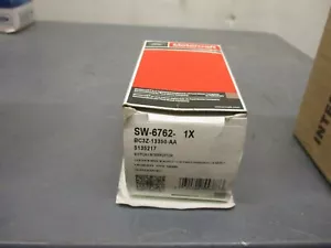 Hazard Warning Switch Motorcraft SW-6762 - Picture 1 of 1