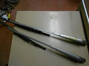 Mercedes 107 560SL 450SL 380SL Wind Shield Wiper Arm Arms Oem - Imagen 1 de 2