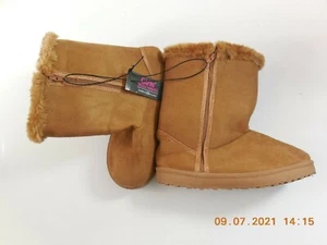 Bobbie Brooks Girls Must Haves Brown Faux Fur Buckle Boots Sizes L 2/3 - Picture 1 of 4