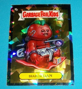 2022 Garbage Pail Kids Cromo Serie 5 Refractor Atómico "PAÑAL DAN" 183a - Imagen 1 de 1