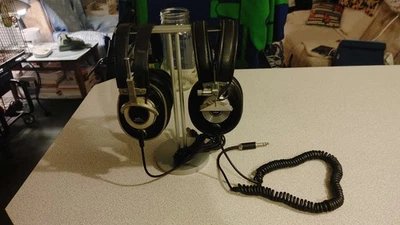 Auriculares sobre la oreja Pioneer Monitor 10 y 10 II de colección Foto 1 de 4