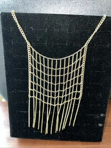 Gold Tone Fringed Net Chain Necklace Marked 1937 16.5” Clasped 4” Wide - Picture 1 of 5