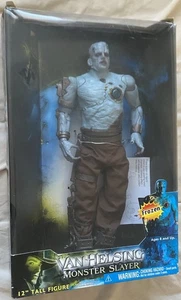 2004 Van Helsing Monster Slayer Figur Frankenstein Glowing Heart Chamber 12" IOB - Bild 1 von 5