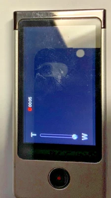 Sony Bloggie ,  Mobile HD Snap Camera MHS-TS10 Sony Corp. - Image 1 of 4