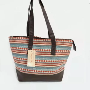 Canyon Sky Aztec textured tote bag - Picture 1 of 4