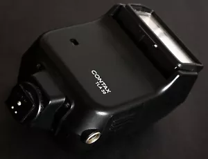 Contax TLA 30 Dedicated Auto Flash Unit - Near Mint - Picture 1 of 7