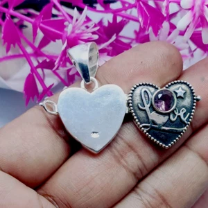 Purple Amethyst Gemstone Handmade Poison Pendant.925  Silver poison Hart pendant - Picture 1 of 4