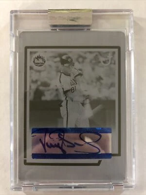 2004 Topps Retired Darryl Strawberry Autograph Printing Press Plate Cyan 1/1 - Image 1 of 2