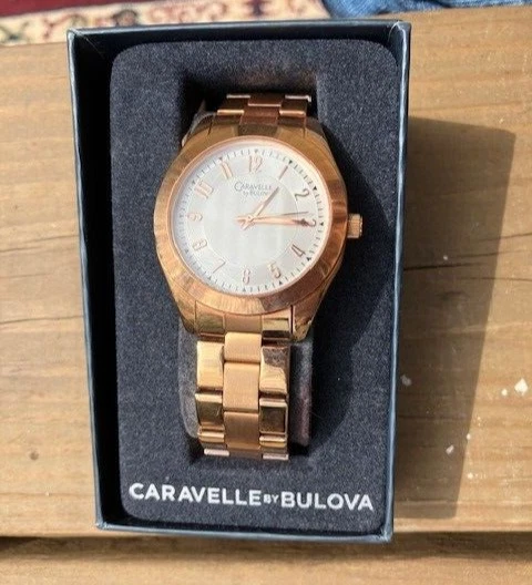 Caravelle Bulova Reloj Pulsera Mujer 44L106 Analogico Cuarzo, Nuevo Antiguo Stock Con Caja Foto 1 de 1