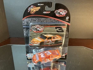 Chevrolet Monte Carlo 1997 Dale Earnhardt #3 Wheaties RCR Museum 1:64 - Imagen 1 de 4