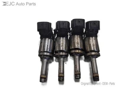 Juego de inyectores de combustible todo para 12-14 Mazda 3 2.0 PE0113250B Foto 1 de 4