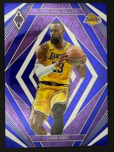 2023-24 Panini Phoenix - Paragon - #14 LeBron James Blue Lazer /275 - Imagen 1 de 2