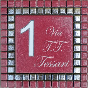 PROMOZIONE! Numero civico + via incisi su piastrella di ceramica e mosaico - Imagen 1 de 3