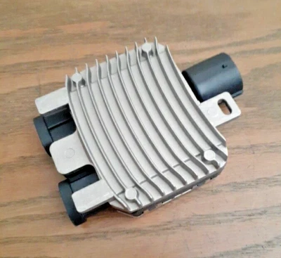 Módulo de control del ventilador de refrigeración Resistencia apto para Volvo S60 S80 V40 XC60 940004101 Foto 1 de 3