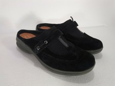 bare trap shoes near me