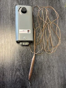 JOHNSON CONTROLS A19ABC-24 TEMPERATURE CONTROL - Picture 1 of 6