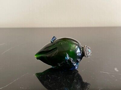 Vintage Chinese Green Etched Glass Fruit Shaped Snuff Bottle • 44£