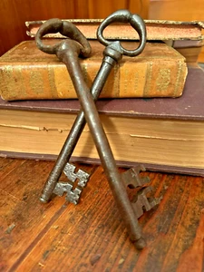 Chiavi Antiche Francesi Old Key Ancienne Clef Alte Schlüssel - Foto 1 di 9