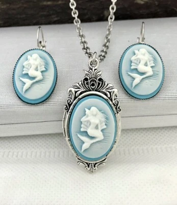 Juego de collar y pendientes Mermaid Cameo SECRET LOCKET, caja de almacenamiento pastillero de plata Anq Foto 1 de 4