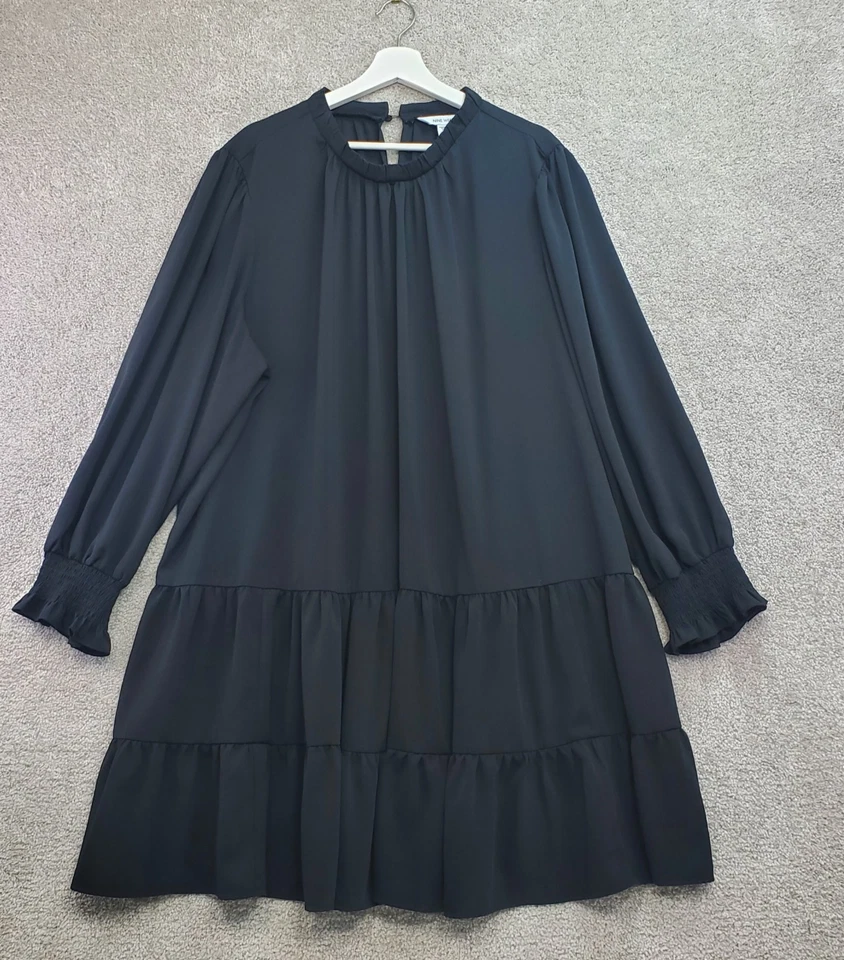 Vestido Nine West en capas para mujer 3X Plus negro plisado puño ajustado ojo de cerradura trasero Foto 1 de 4