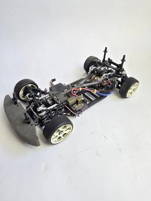 Team Associated Carbon Fiber 1/10 4wd Belt Drivel Rc Car - Image 1 of 3