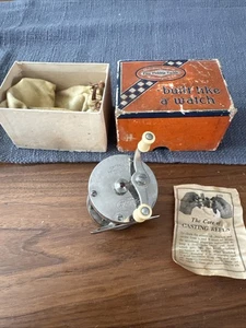 Vintage Shakespeare Criterion 1960 Model GE Level Wind Jeweled Casting Reel - Picture 1 of 6