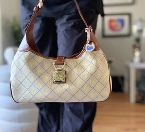 DOONEY & BOURKE VINTAGE MONOGRAM SHOULDER BAG EXCELLENT CONDITION - Picture 1 of 13