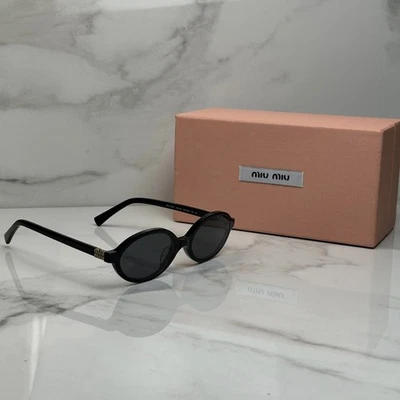 Gafas de sol Miu Miu MU 04ZS grises lentes nuevas auténticas  Foto 1 de 4