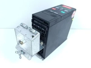 Danfoss VLT2807PT4B20STR1DBF10A00C0 P/N: 195N1019 VLT2807 PROBADO Y COMO NUEVO - Imagen 1 de 4