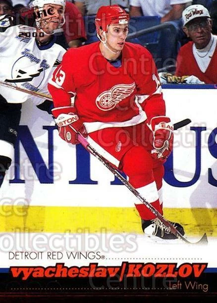1999-00 Pacific Red #140 Vyacheslav Kozlov - Image 1 of 1