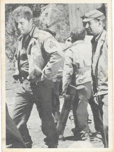 1963 DONRUSS COMBAT! #48 "PLANNING AN ESCAPE!"!! VERY TOUGH SET!!!