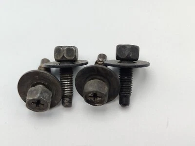 🔥Juego de tornillos de montaje de lámpara de freno de luz trasera OEM Honda & Acura 1997-2024 x4 Foto 1 de 4