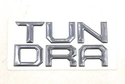 NUEVO OEM TUNDRA negro puerta trasera emblema letras PT9483415020 para Tundra 2015-2021 Foto 1 de 2