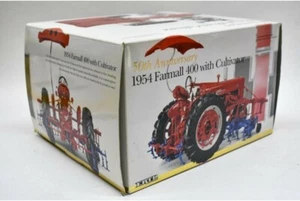 1/16 scale Ertl 1954 Farmall 400 with cultivator. 50th Anniversary Cultivator - Picture 1 of 6