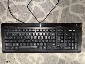 ASUS KB34211 Slim Wired USB Keyboard Computer Game Black Cord - Picture 1 of 2
