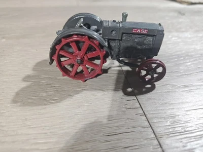 Vintage Ertl Case L F-12 Die-Cast Tractor Grey Red Steel Wheels Farm Toy Model - Image 1 of 3