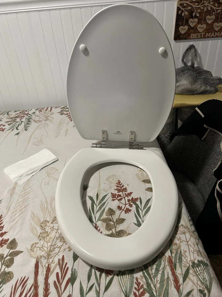 Asiento de inodoro alargado para iglesia, bisagra cromada nunca afloja, madera blanca Foto 1 de 3