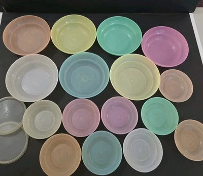 Lot Vintage Tupperware Cereal Dessert Bowls Mini Pastel Plastic - Image 1 of 3