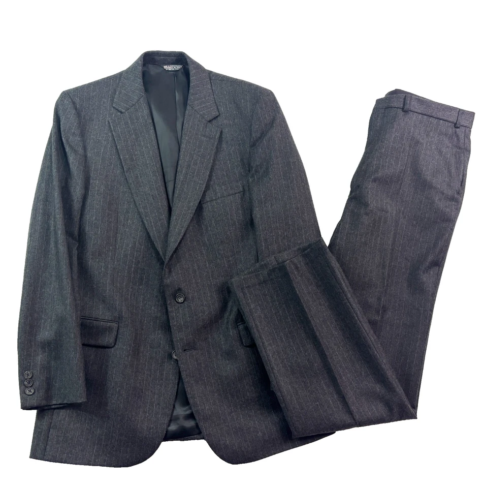 VTG 90s 100% Flannel Wool 42L 36x32 2pc Suit Charcoal Pinstripe Flat Front Mens - Image 1 of 4