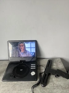 LOGIK L9SPDVD16/7 9" Inch Portable CAR/DVD/CD Player. And Headrest Mount - Picture 1 of 5