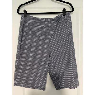 Pantalones cortos de vestir para mujer Counterparts con estampado geométrico talla 14P Foto 1 de 4