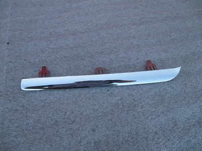  TOYOTA RAV4 RAV 4 V6 GRILLE MOULDING UPPER OEM 2009 2010 2011 2012 09 10 11 RH - Image 1 of 4