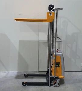 0,4t Elektro Hochhubwagen Materialheber Plattformlift HH 1,61m - Bild 1 von 9