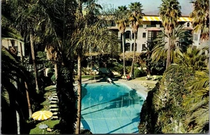 PATIO and SWIMMING POOL Mission Inn Hotel RIVERSIDE, California CA Postcard - Picture 1 of 2