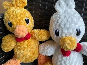 Handgefertigtes gehäkeltes Baby Huhn Plüsch - Bild 1 von 3