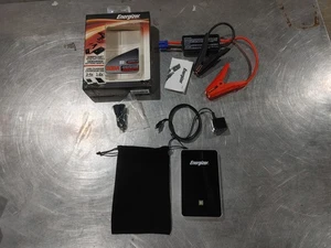 Good Condition Energizer 500A USB Lithium Car Jumpstarter Portable Powerbank - Picture 1 of 11