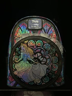 Mini mochila Loungefly Disney Princesa vitral Bella Durmiente Foto 1 de 4