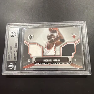 Upper Deck U.D. 2005-06 SPX Michael Jordan Winning Materials #MJ BGS 8,5 casi nuevo-como nuevo+ - Imagen 1 de 5
