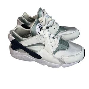 Nike Air Huarache Photon Dust Glimmer grün Sportschuhe Größe 9,5 fällt klein aus - Bild 1 von 10