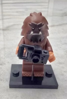 Minifigura Lego Series 14 monstros pé grande (71010)  - Imagem 1 de 4